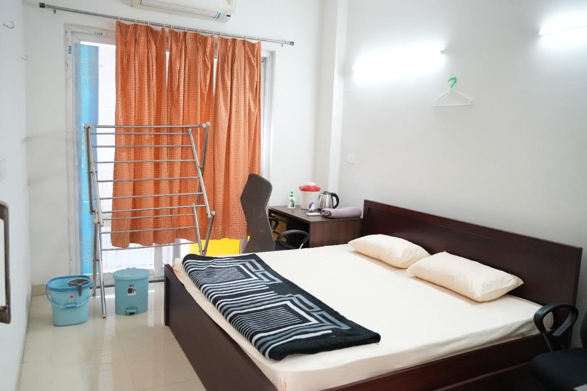 Hostel 2